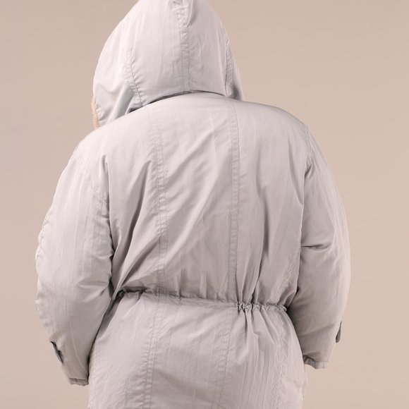 RARE! Vintage silver HEAD embroidered winter jacket with faux fur trim - Picture 4 of 15